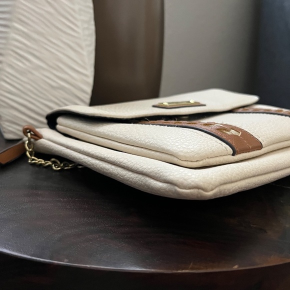 JESSICA SIMPSON Shoulder Crossbody Bag - Picture 15 of 16